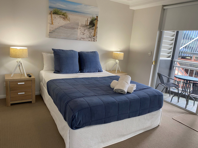 Bedroom 3, Wharf Boutique Apartments, Gold Coast