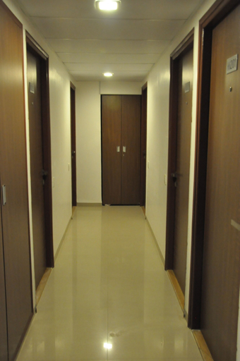 Others 5, Hotel Kalyan, Vadodara