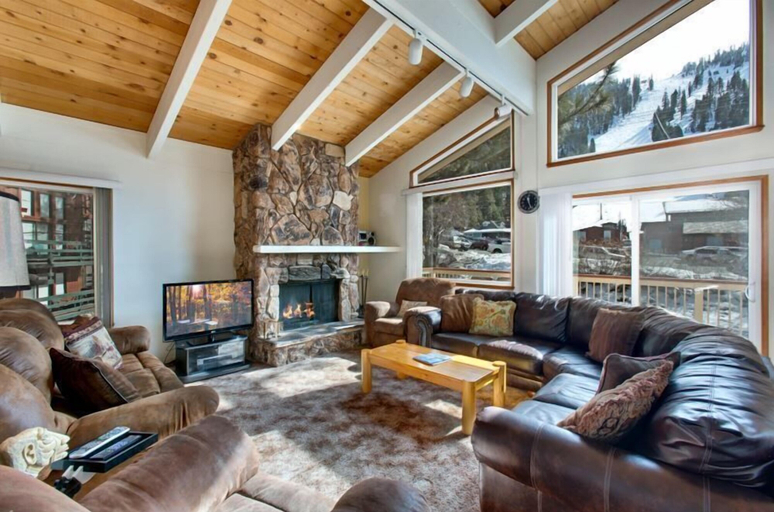 Others 4, 3851 Saddle Road, El Dorado