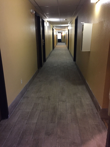 Others 5, Super 8 by Wyndham Raton, Colfax