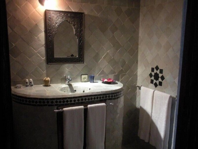 Bathroom 5, Riad Arous Chamel, Tanger-Assilah