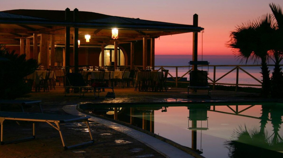 Exterior & Views 2, Hotel Bue Marino, Trapani