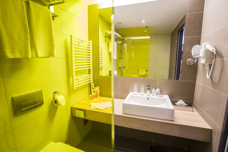Bathroom 5, Park Inn by Radisson Hotel and Spa Zalakaros, Nagykanizsai/Zalakaros