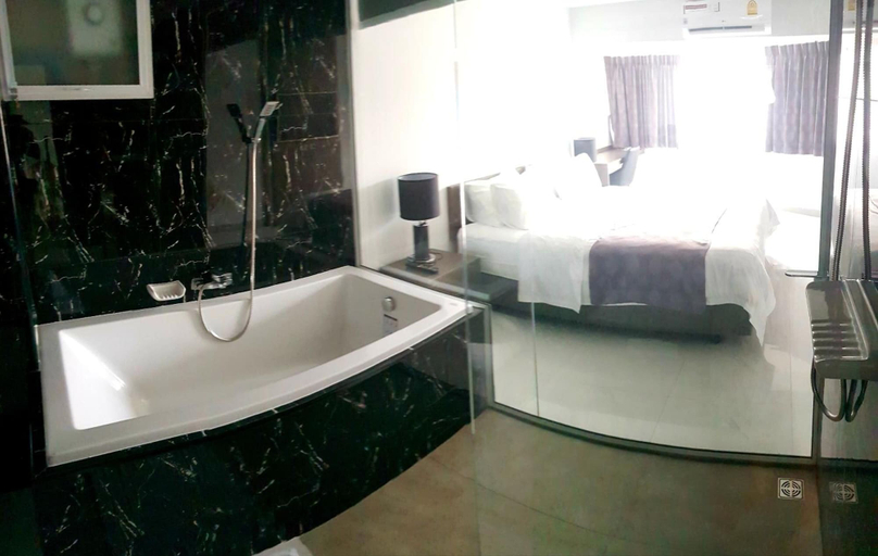 Bathroom 3, Walking Street Hostel by New Wave - Adults Only, Muang Satun