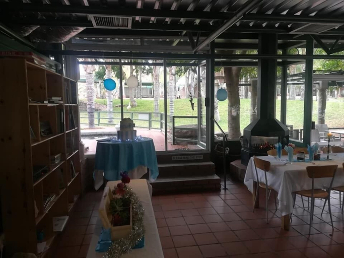 Food & Drinks 4, De Werf Lodge, Siyanda