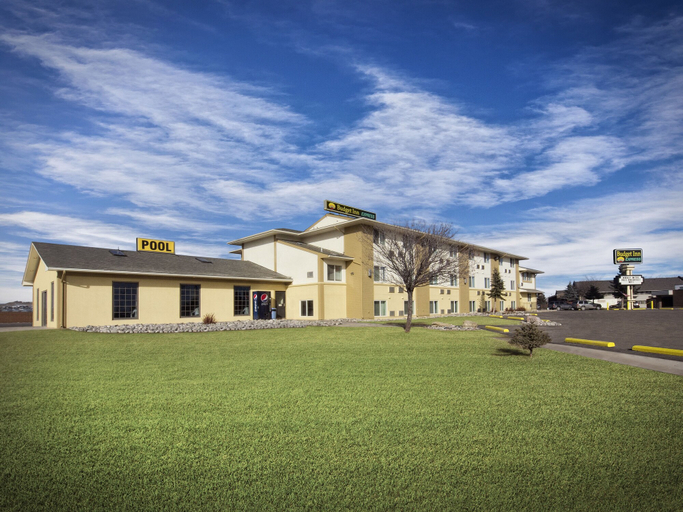 Exterior & Views 2, Budget Inn Express, Campbell