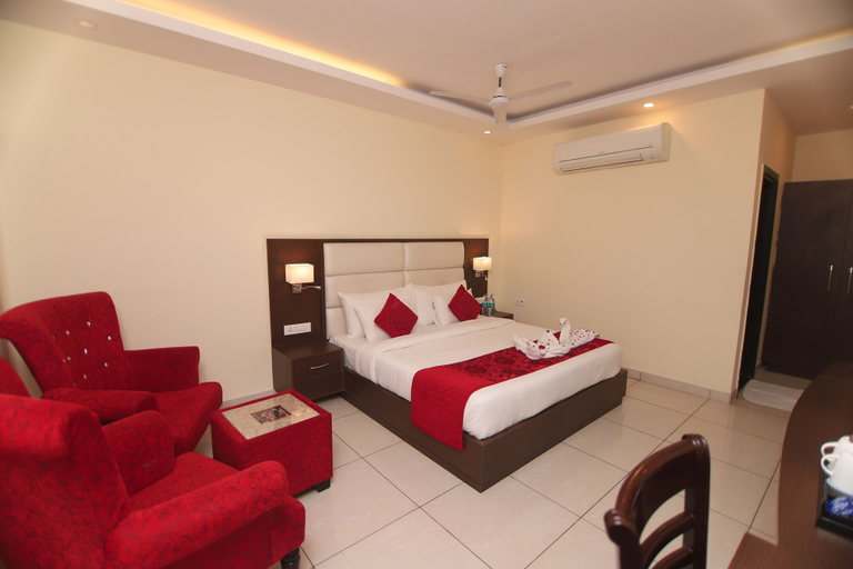 Bedroom 4, Indira Nikunj Rubystone Exotic, Garhwal