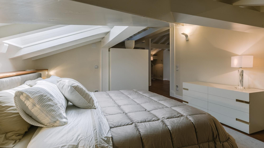 Bedroom 3, Villa La Perla Bianca 10, Florence