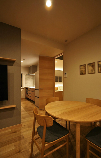 Others 5, M House, Furano