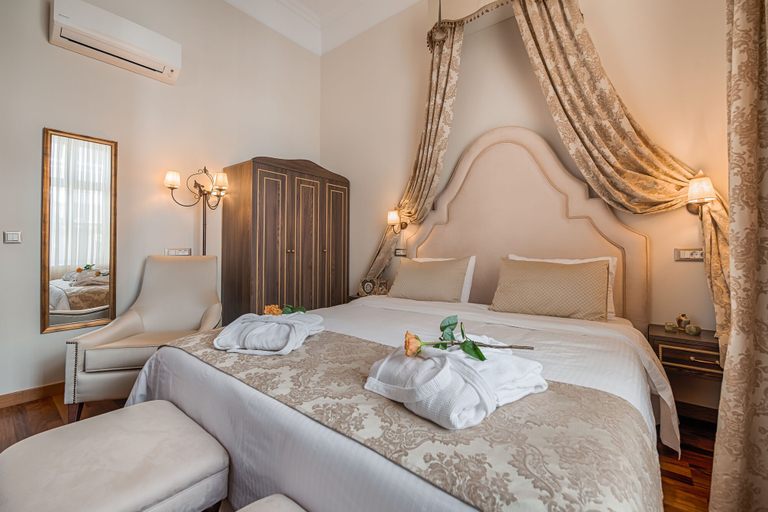 Bedroom 3, Sperveri Boutique Hotel, South Aegean