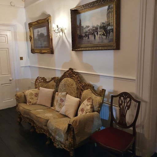 Others 1, Historic Manor House - Sleeps 16 - Pool & Hot Tub, Kent