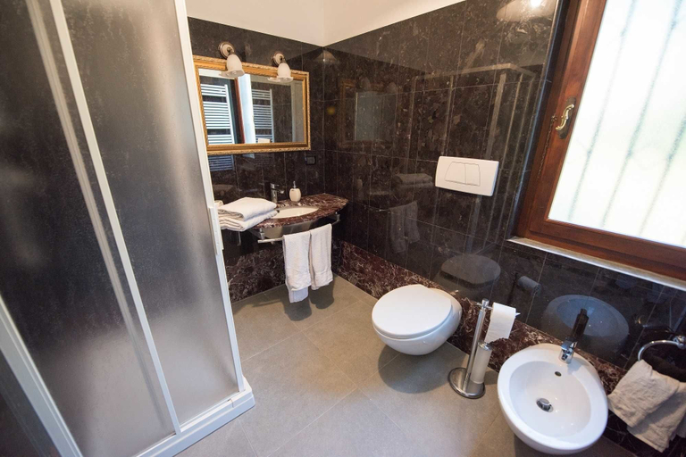 Bathroom 4, Podere Il Sorriso Degli Angeli, Pistoia