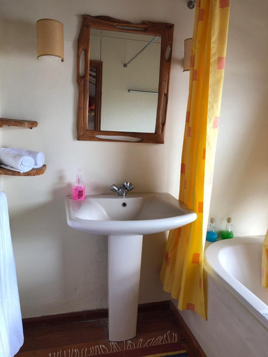 Bathroom 3, Sunbird Lodge Elementaita, Gilgil