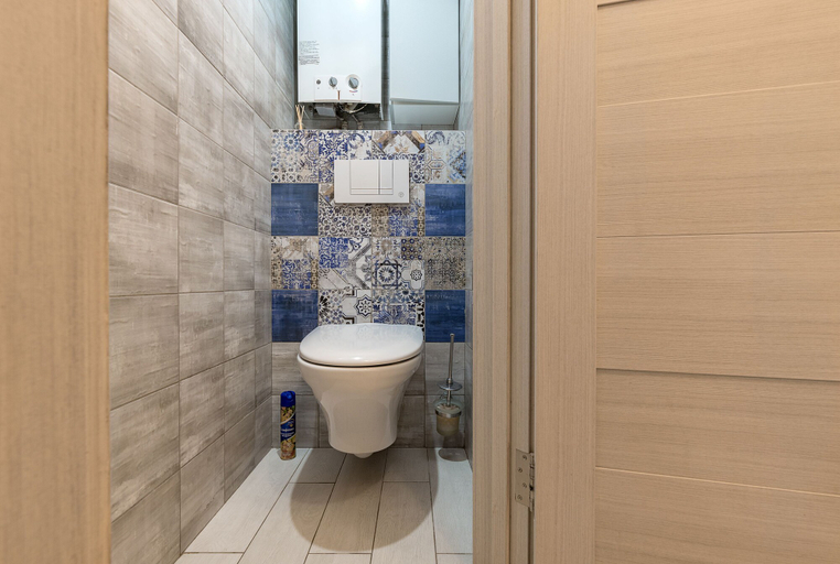 Bathroom 2, RentalSPb Apartment on Lensoveta, Sankt-Peterburg gorsovet