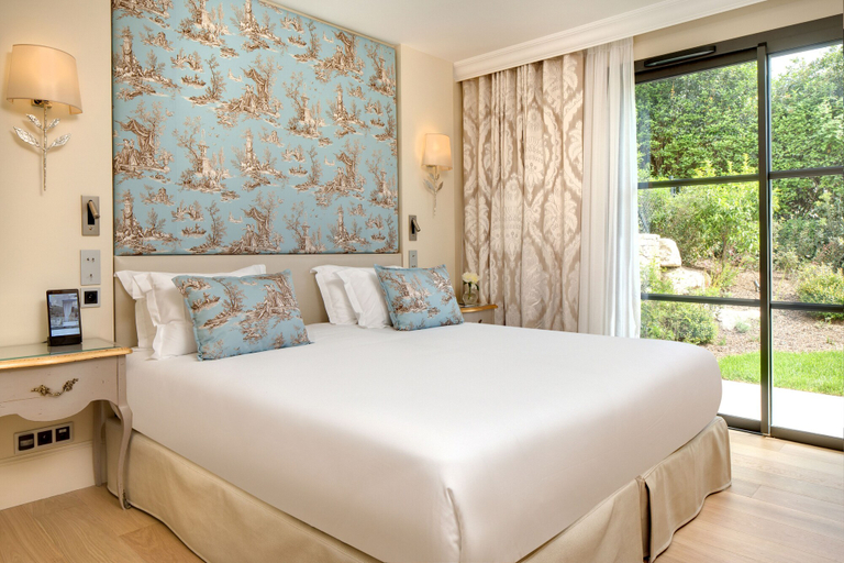 Bedroom 4, Le Domaine du Mas de Pierre, Alpes-Maritimes