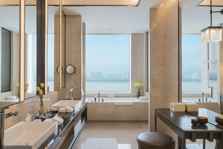 Bathroom 5, Hyatt Regency Fuzhou Cangshan, Fuzhou