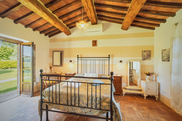 Bedroom 2, Agriturismo Palazzi del Papa, Siena