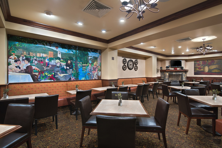 Food & Drinks 5, Oxford Suites Boise, Ada