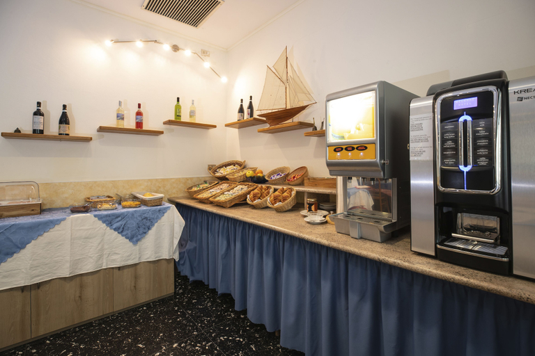 Food & Drinks 5, Hotel Palace, Savona