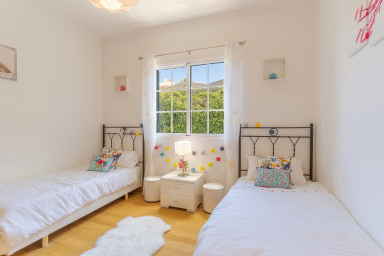Bedroom 5, Villa Black Rock, Vinhais