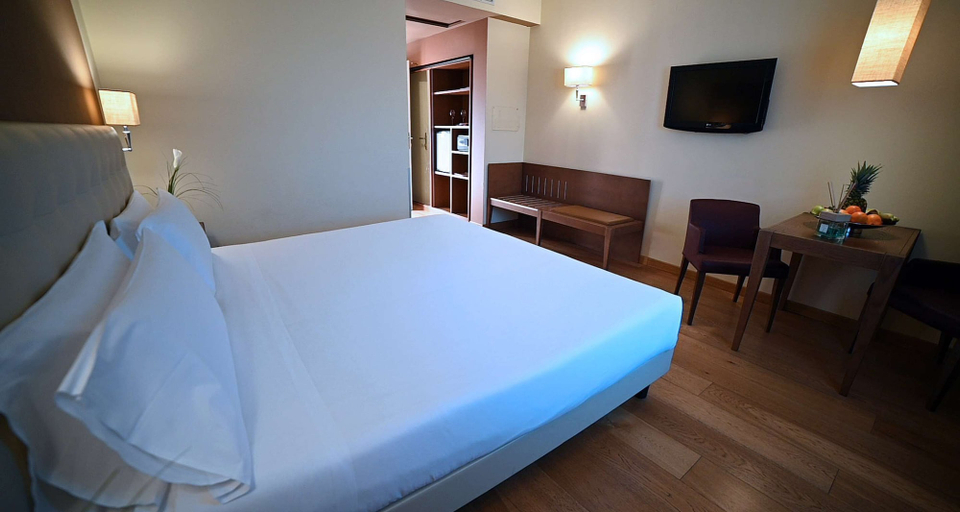 Bedroom 2, Best Western Grand Hotel Guinigi, Lucca