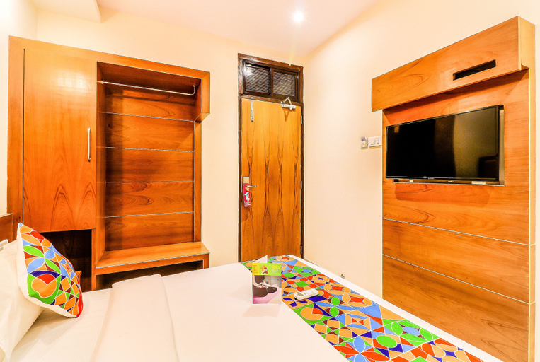 Bedroom 3, FabHotel Admiral, Mumbai Suburban