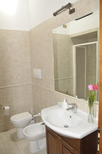 Bathroom 4, Agriturismo Renai e Monte, Florence