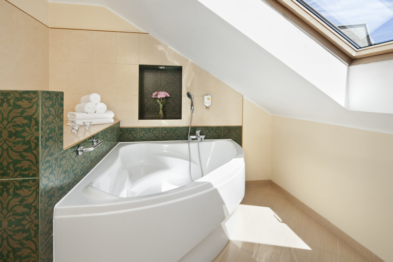 Bathroom 5, Hotel Bonum, Gdańsk City