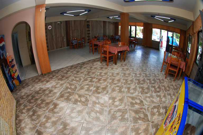 Others 5, Hotel Mesopotami, Delvinës