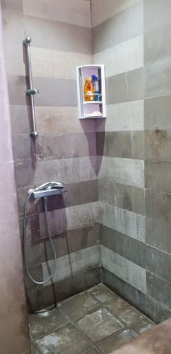 Bathroom, Yasmine Maamoura Beach, Beni Khiar