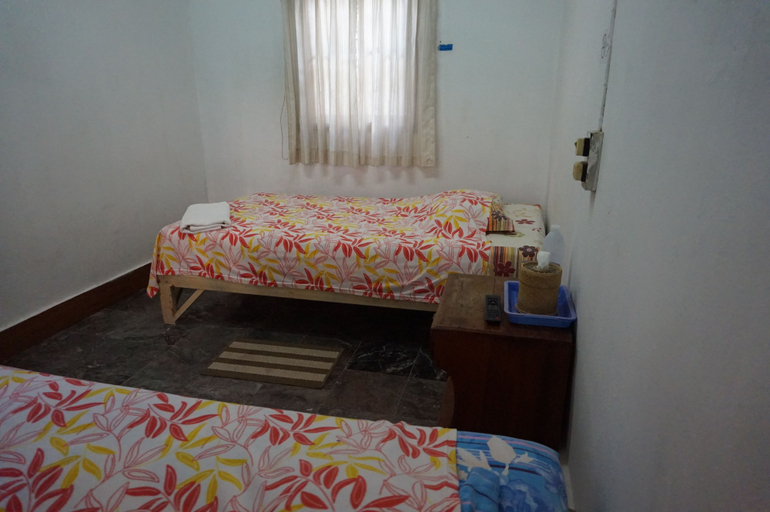 Bedroom 2, Heuan Lao Guesthouse, Vientiane