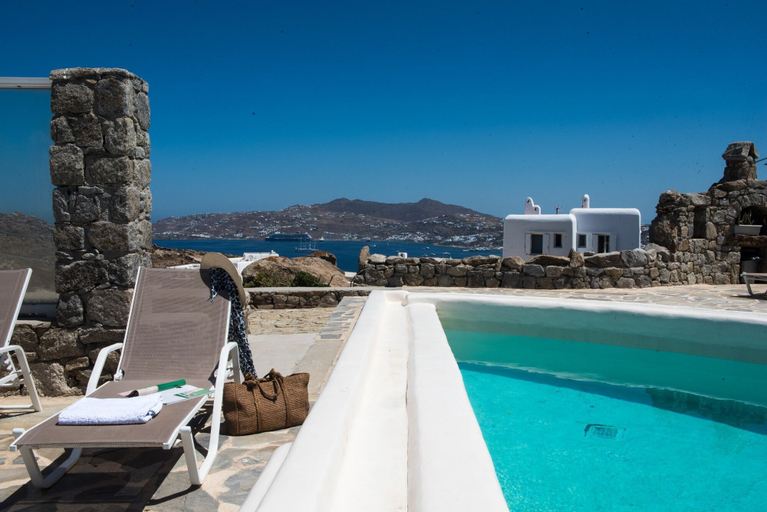 Sport & Beauty 3, Elegant villa with ocean views & 2 pools, South Aegean