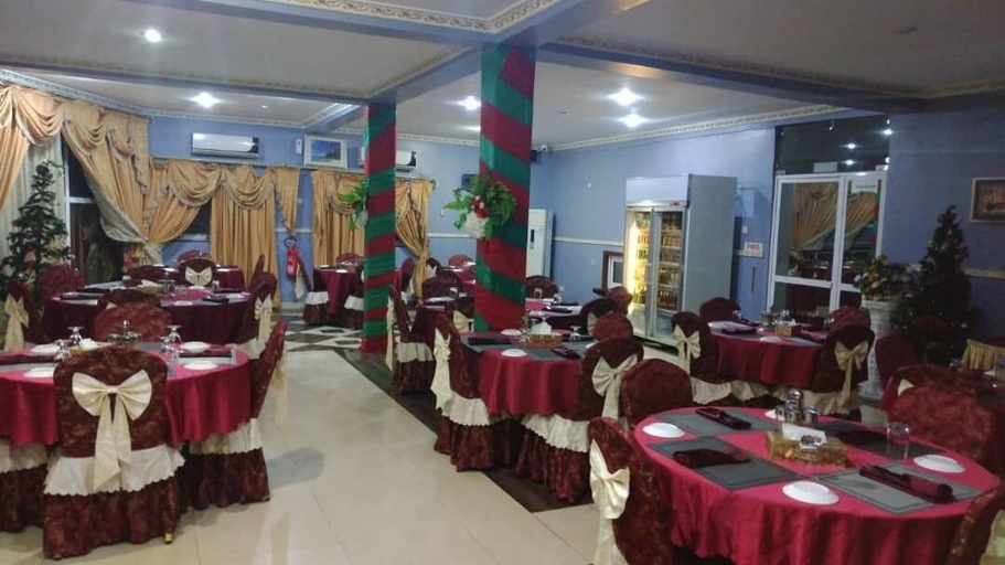 Food & Drinks, Obaa'S Golden Plaza Hotel, Birim North