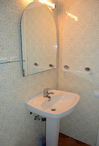 Bathroom 3, Les Terrasses De Cala Llevado 01, Girona