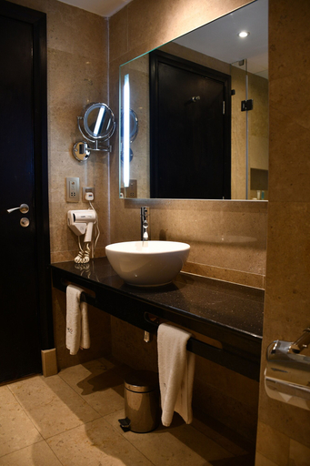 Bathroom 5, The Boma Nairobi, Langata