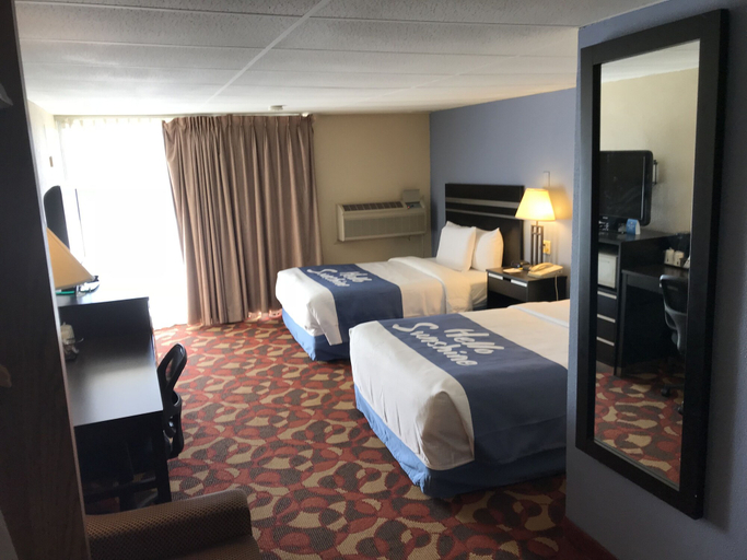 Bedroom 4, Days Inn by Wyndham Carlisle North, Cumberland