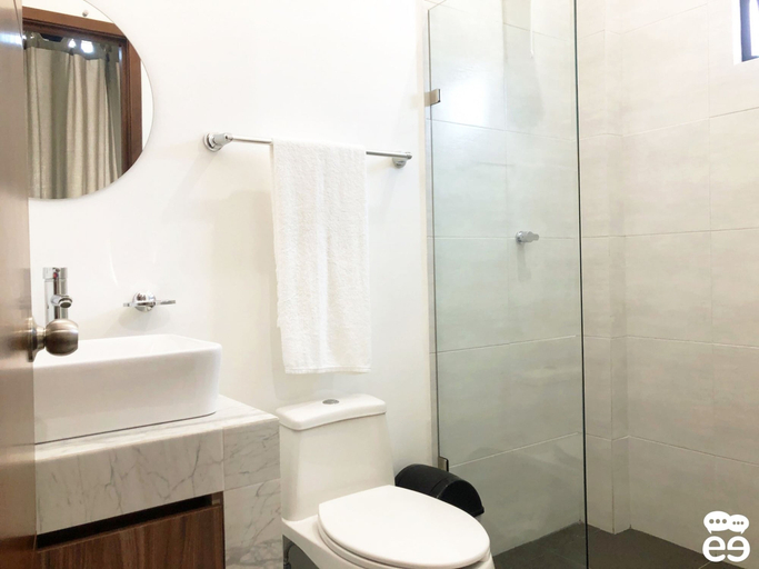Bathroom, Marina Solé Dep 2 (J-6), Mazatlán