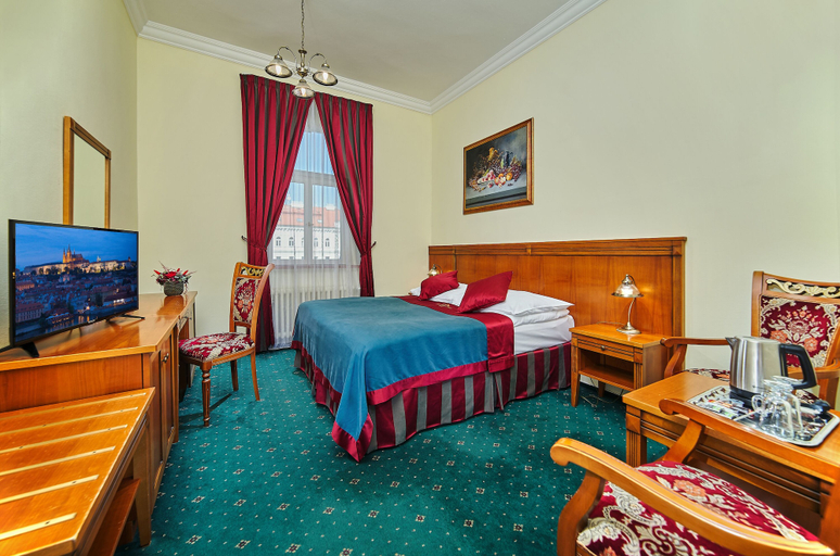 Bedroom 2, Green Garden Hotel, Praha 2