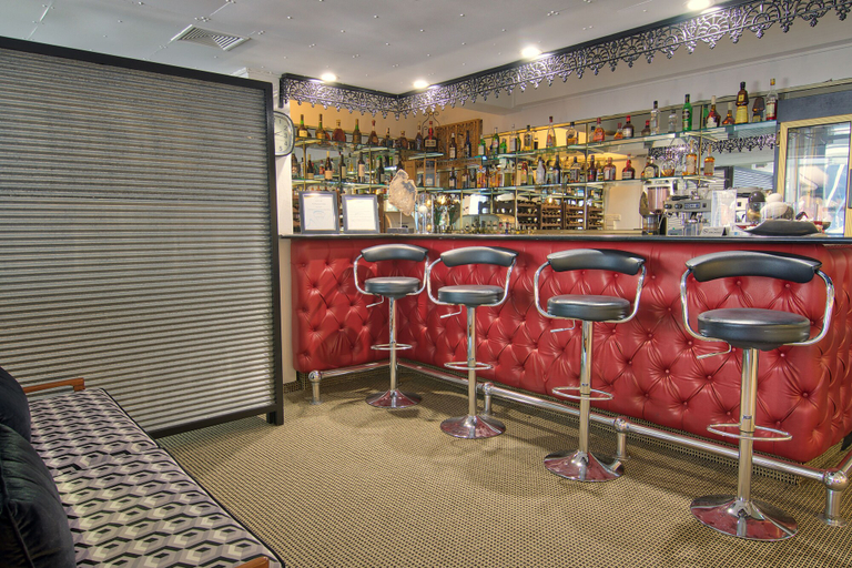 Food & Drinks 4, Soho Brisbane, Spring Hill