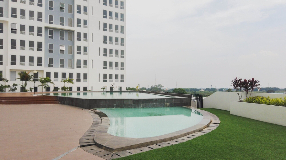Sport & Beauty, Pleasant Studio Patraland Urbano Apartment near Station By Travelio, Bekasi
