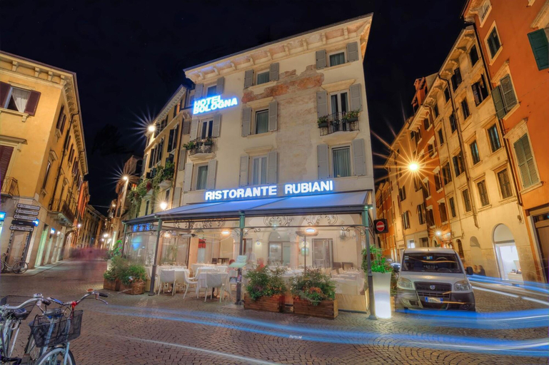 Exterior & Views 2, Hotel Bologna, Verona