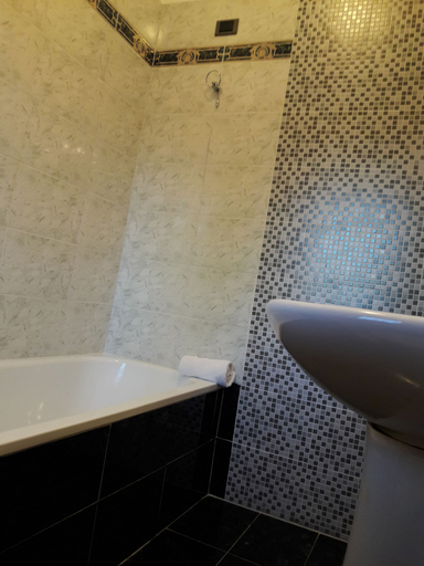 Bathroom 5, Nuova Fiera Aparthouse, Roma