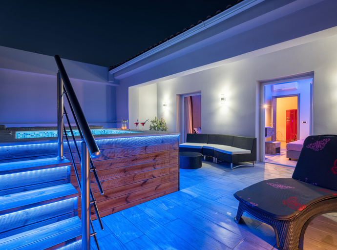 Sport & Beauty 4, Savvas Luxury Suites, Ionian Islands
