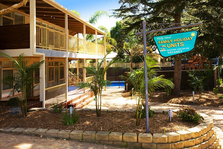 Exterior & Views 2, Beach House Units - 3, Bass Coast - Phillip Is.