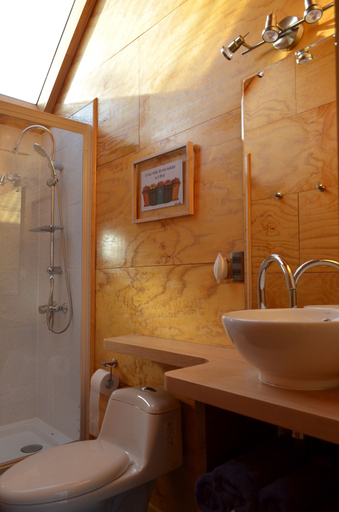 Bathroom 4, Casas Mutrem, Chiloé
