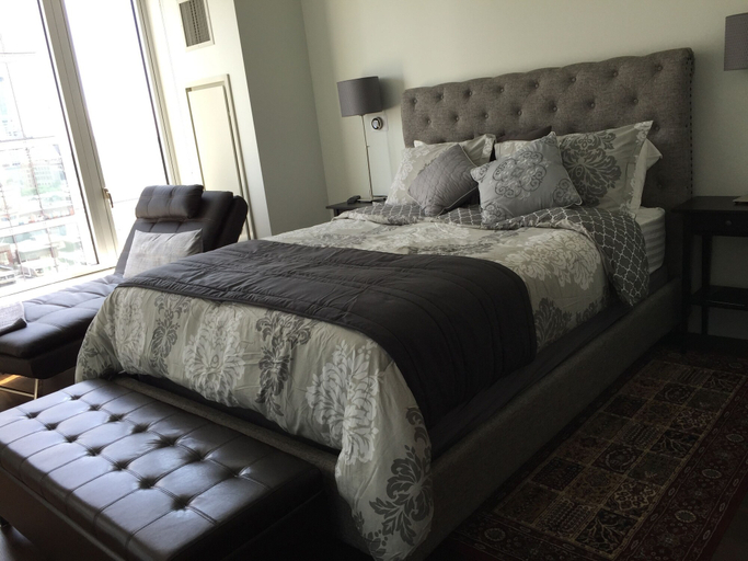 Bedroom, Apartments in Watermark Seaport by LYX, Boston