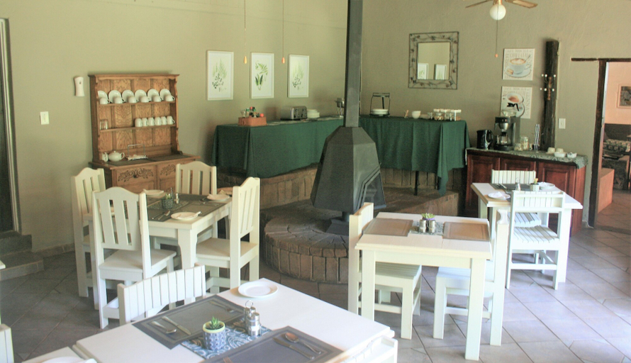 Food & Drinks 5, Sabi Star Chalets, Ehlanzeni