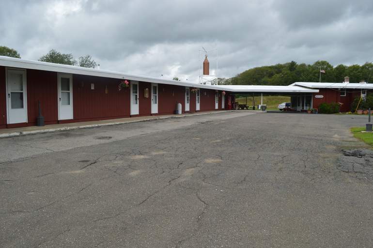 Exterior & Views 2, Copper Lantern Motor Lodge, Worcester