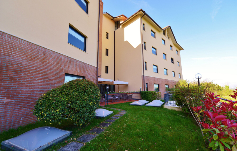 Exterior & Views 2, Hotel Mamiani & Relaxing Spa Urbino, Pesaro E Urbino