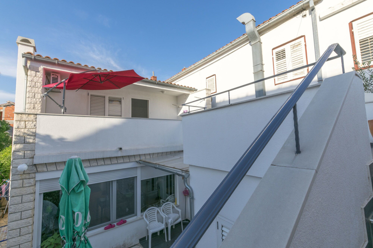 Exterior & Views, Apartments Nina, Primošten